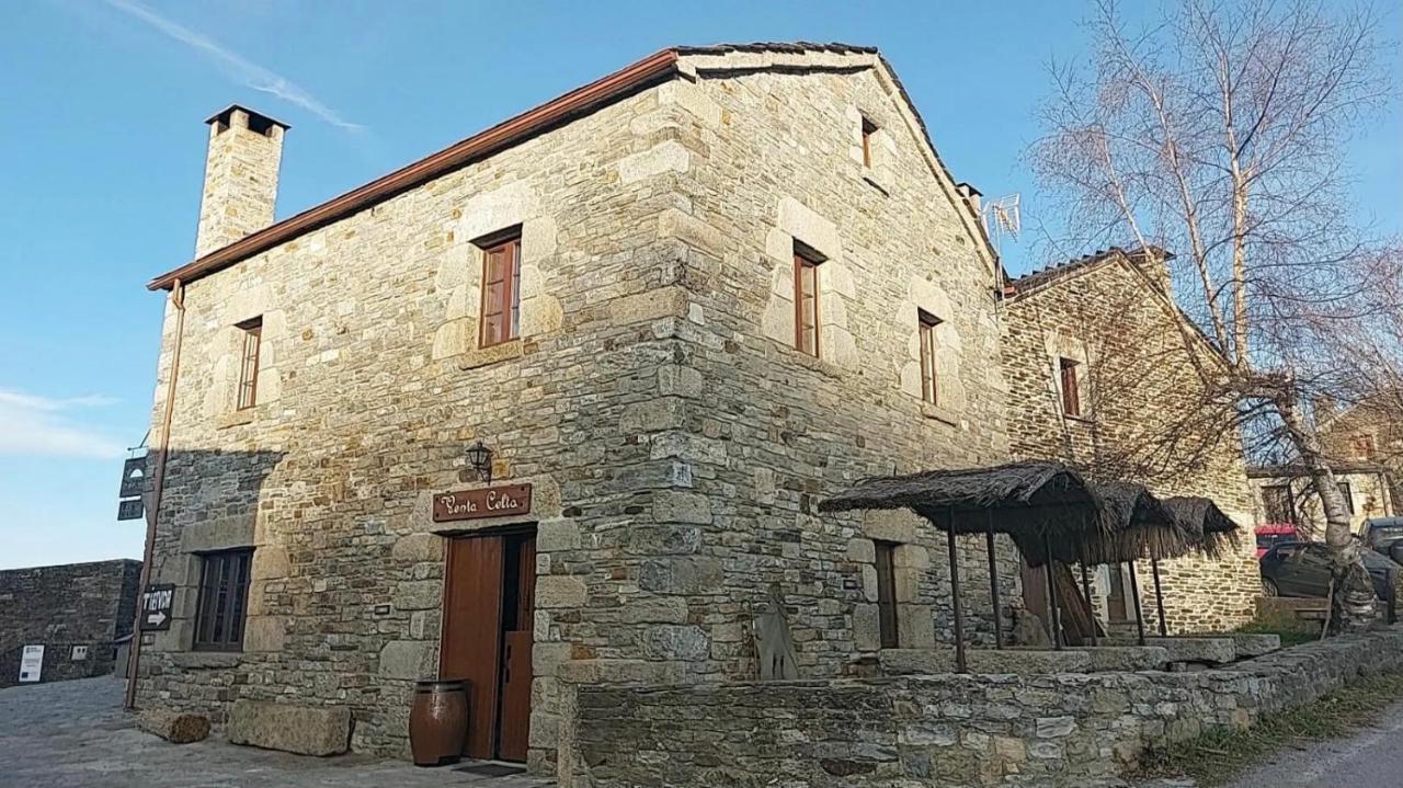 La Venta Celta Hotell O Cebrero Eksteriør bilde