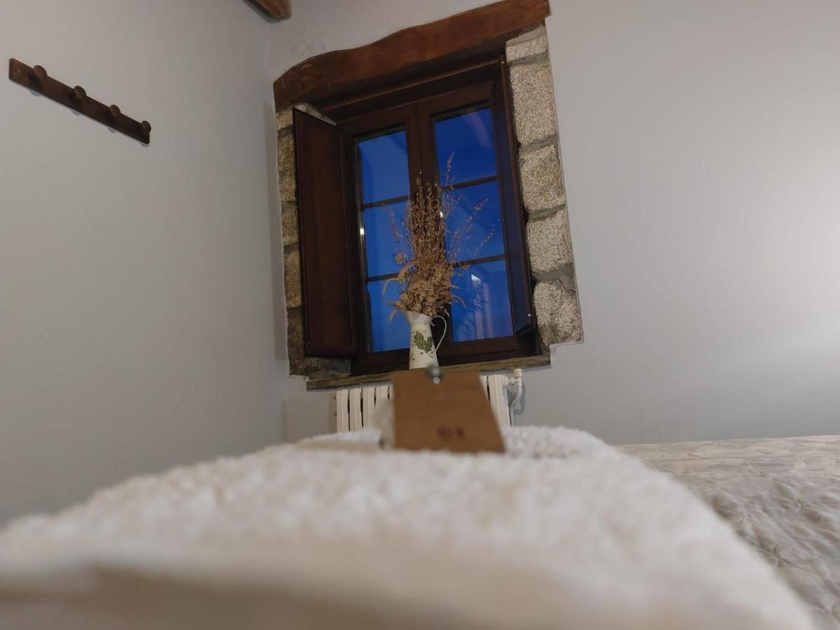 La Venta Celta Hotell O Cebrero Eksteriør bilde