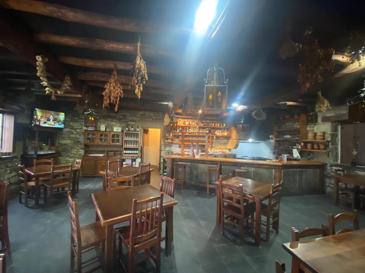 La Venta Celta Hotell O Cebrero Eksteriør bilde